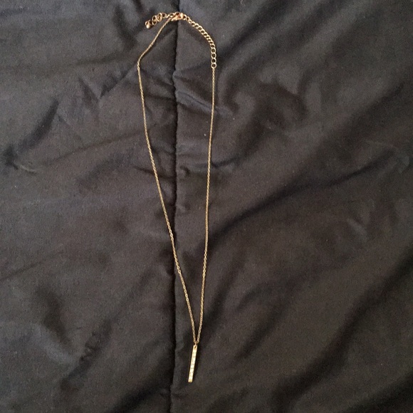 Necklace - Picture 1 of 2